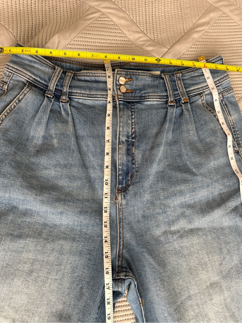 Pilcro Anthropologie Barrel Leg Jeans Women’s US 32 Light Wash High Rise Denim - Picture 13 of 14